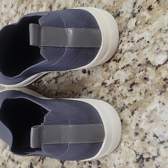 Madden NYC Slip on casual Sneakers Loafer womens 11M Gray - Picture 4 of 6